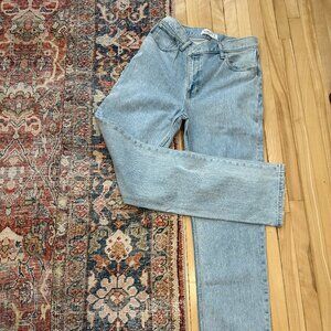 Abercrombie & Fitch "The 90s Straight Ultra High Rise", 28L